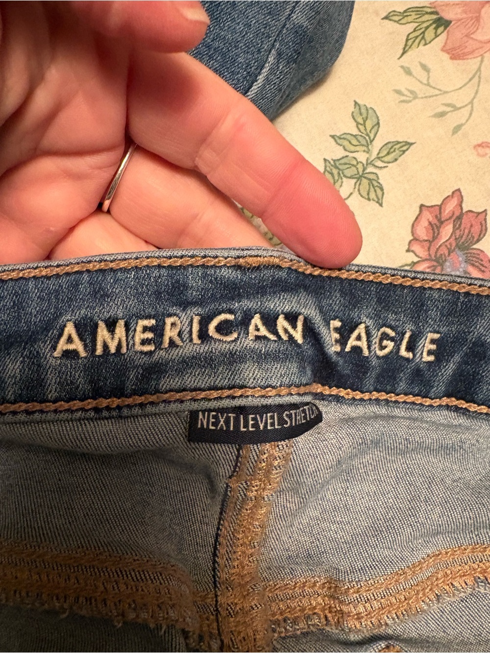 American Eagle Outfitters Women’s Light Blue Stretch Denim Jeans